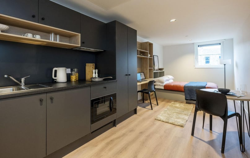 East Newington Place, Newington, Edinburgh - Image 1